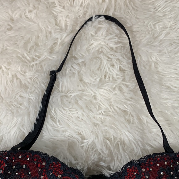 La SENZA Beyond Sexy Black & Red Rhinestone Bra 32B - Picture 4 of 10